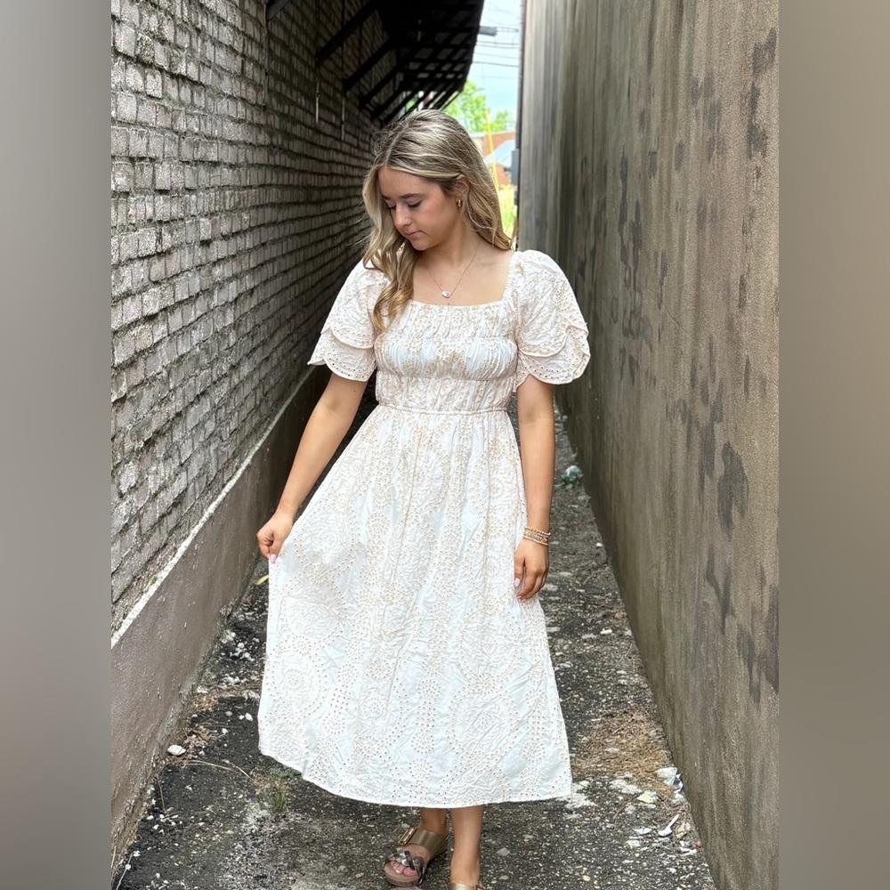 Elegant Cream Midi Dress
